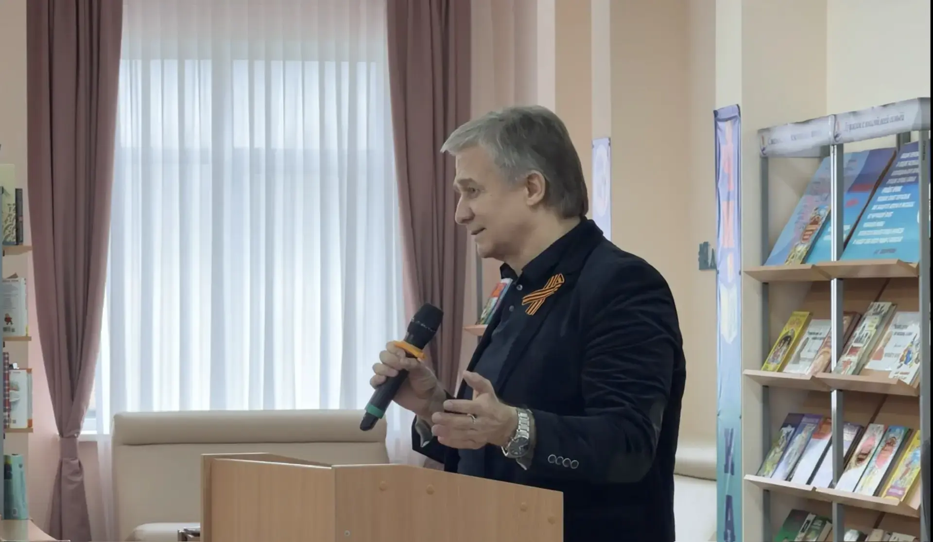 📢 Важная встреча в нашей школе  Сегодня в рамках еженедельного цикла «Разговоры о важном» нашу школу