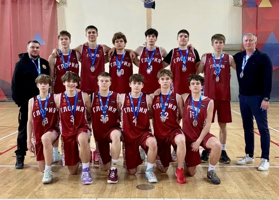 Спортивные победы 🏆  🥈 На этой неделе наши ребята из 8 класса «И», 9 класса «С» и 10 класса «Б» стал