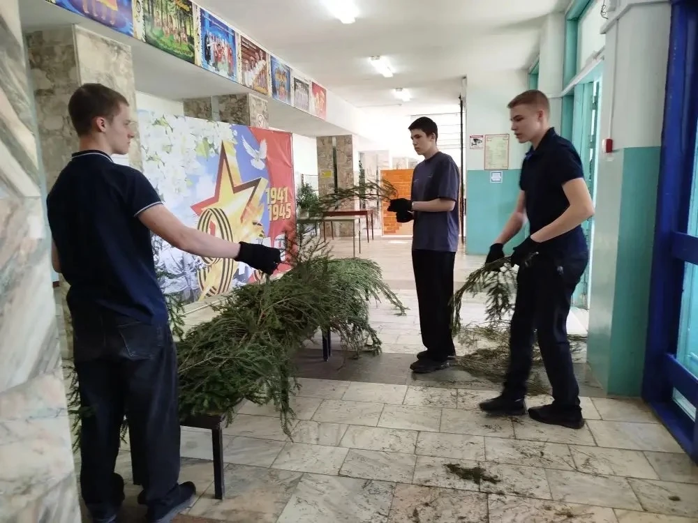 Память в каждой веточке!
