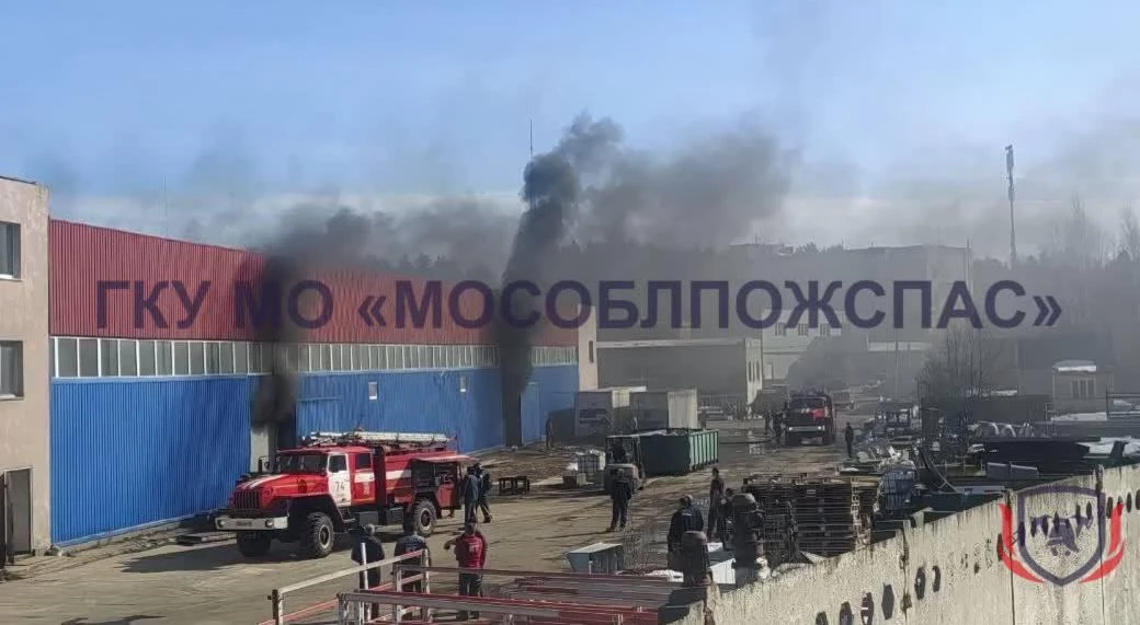В Дубне произошел пожар на складах Научно-технического испытательного центра