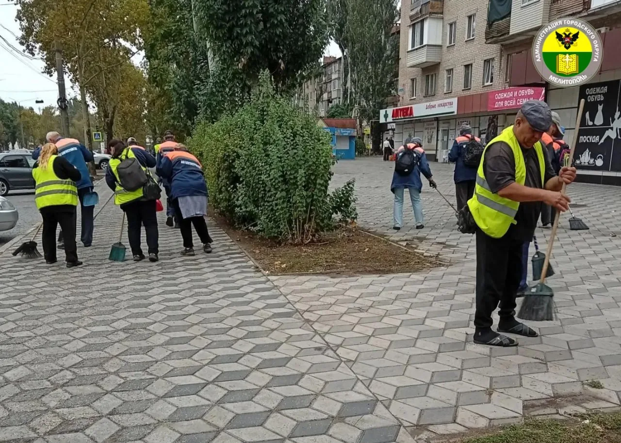 🧹 Работники МКУ «Благоустройство» провели субботник
