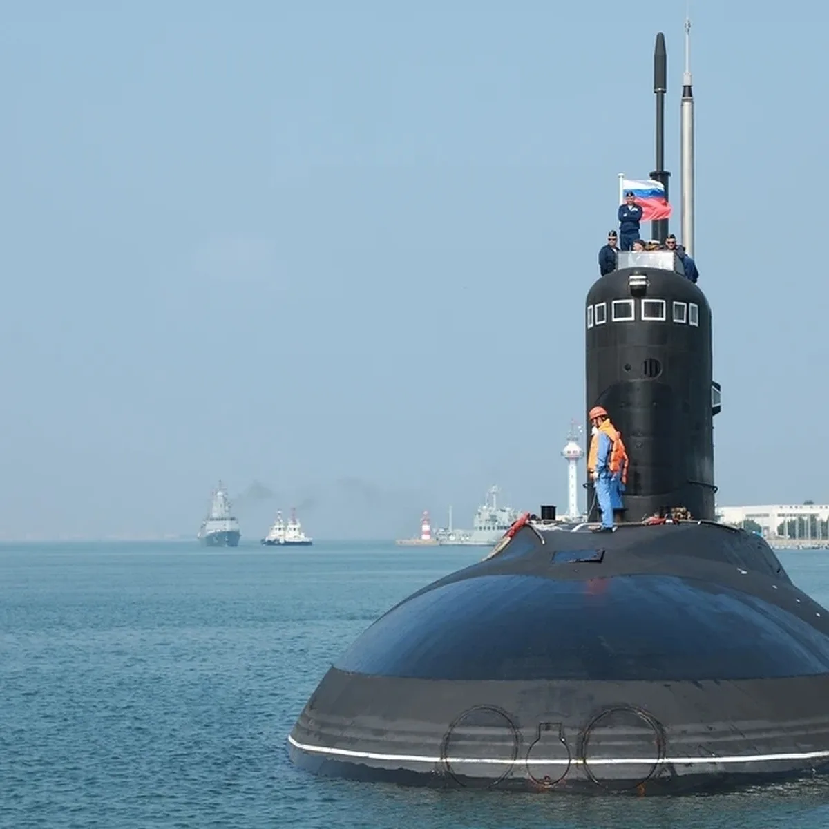 Атомная подлодка "Хабаровск" впервые вышла в море — после 9 строительства
