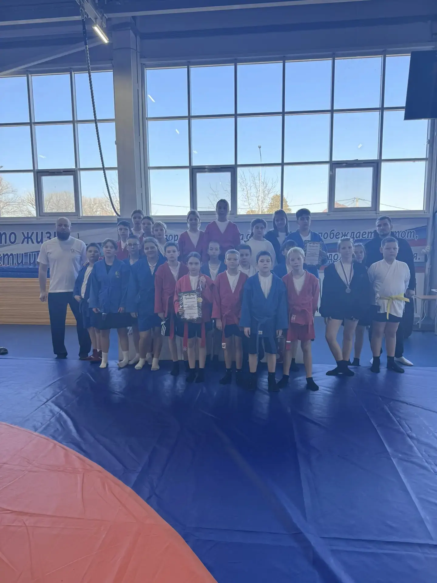 🥋 Гордость школы! Команда МБОУ СОШ № 4 поднялась на пьедестал! Ребята заняли III место в муниципальн