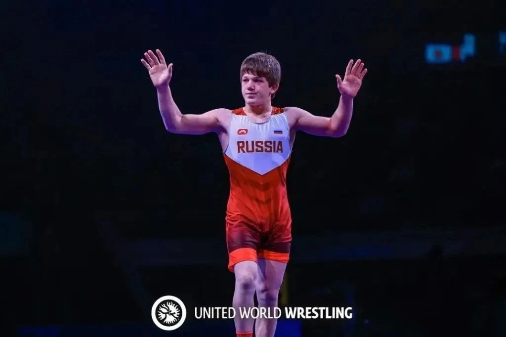 Ростовчанин Шамиль Лабазанов — чемпион мира по греко-римской борьбе среди юношей до 17 лет 

В финал