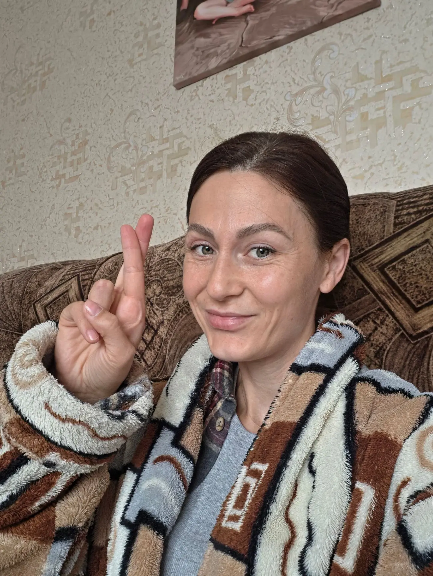 В общем, ждем новостей! Больше чем уверена, что всё будет отлично. 😊 Дедушка у нас жив...