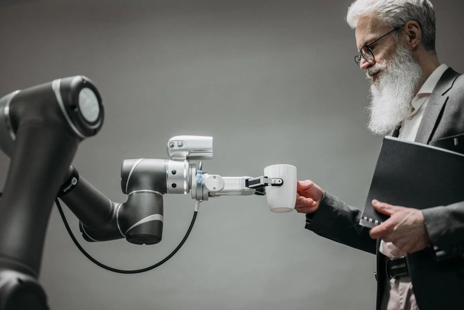 AI-ассистенты: как делегировать рутину алгоритмам