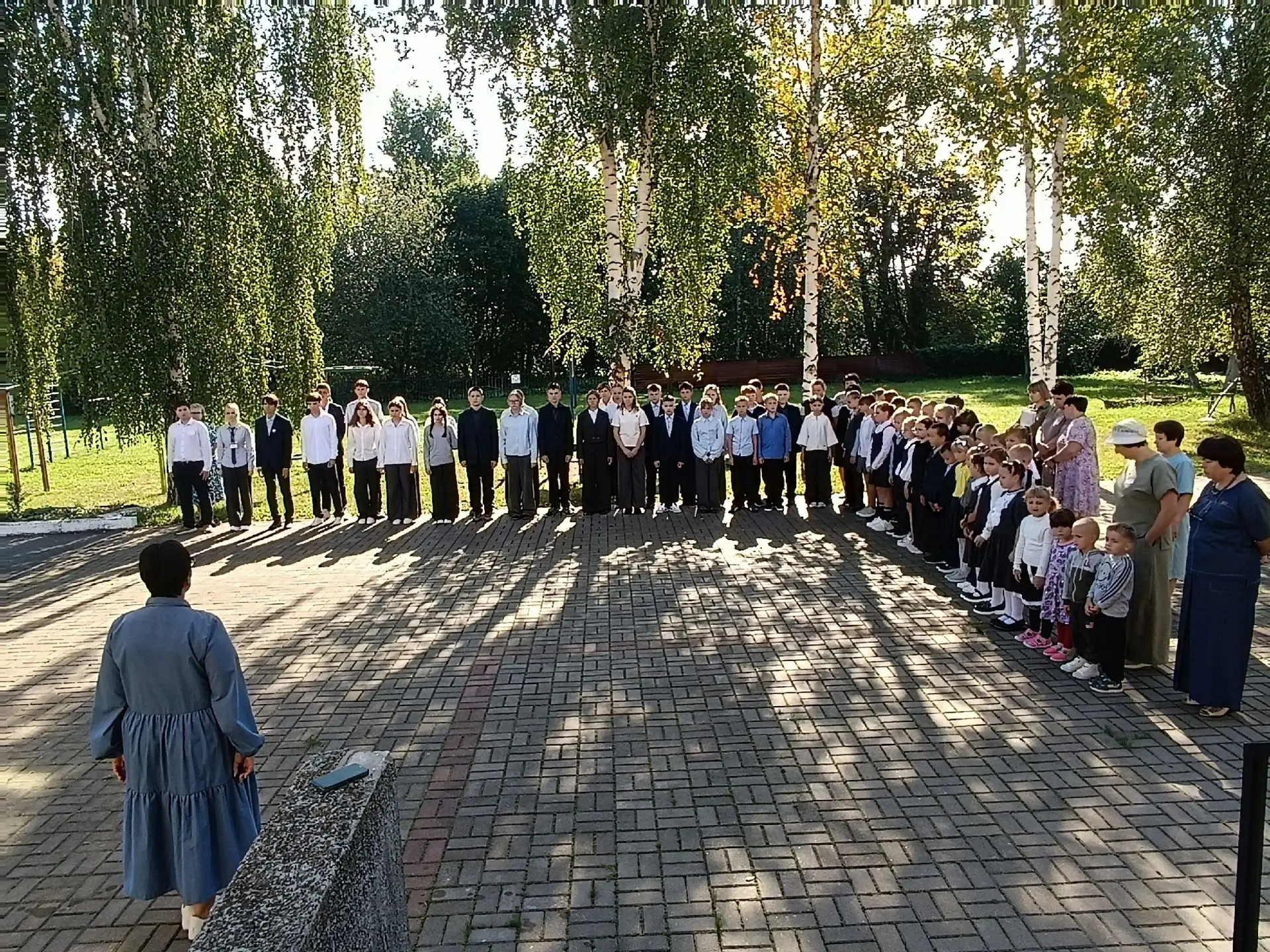⚡Память жива: в Сетоловской школе почтили жертв терактов.