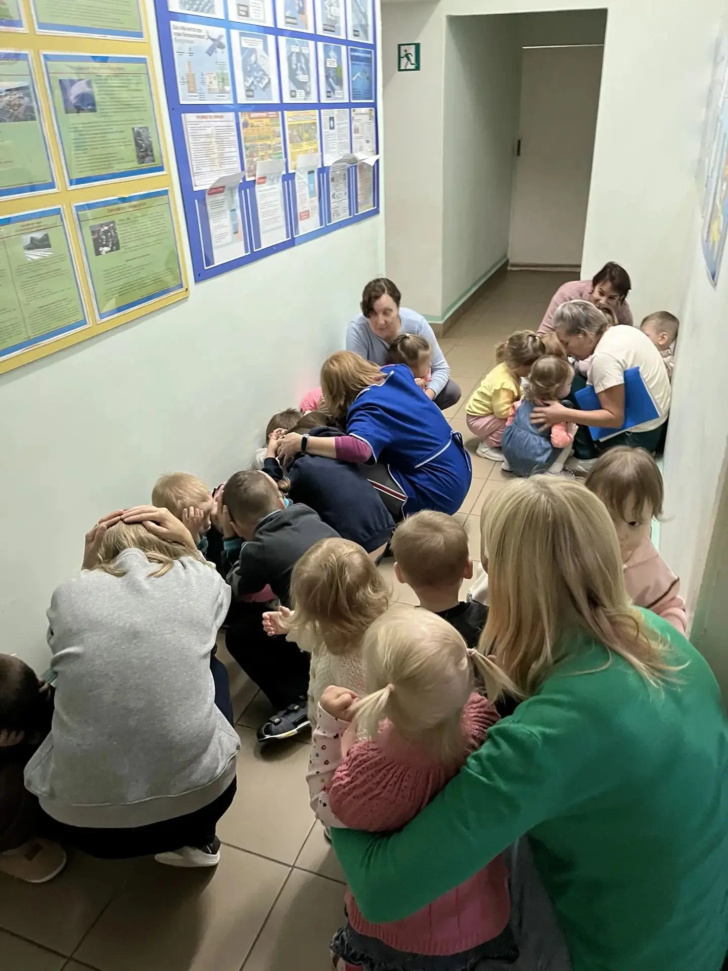 Сегодня в детском саду состоялось всероссийское учение «Действия сотрудников охраны и р...