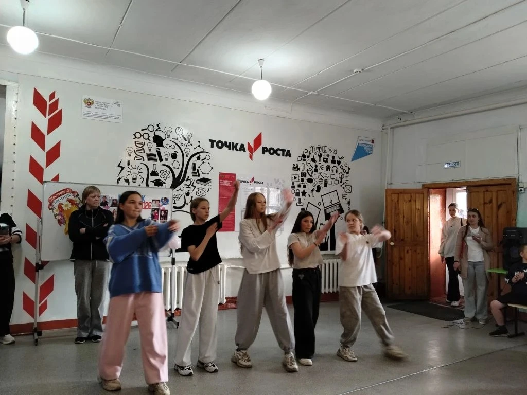 🎊💥Сегодня в нашем лагере прошел день Орлёнка-танцора. Каждый отряд представил танец о...
