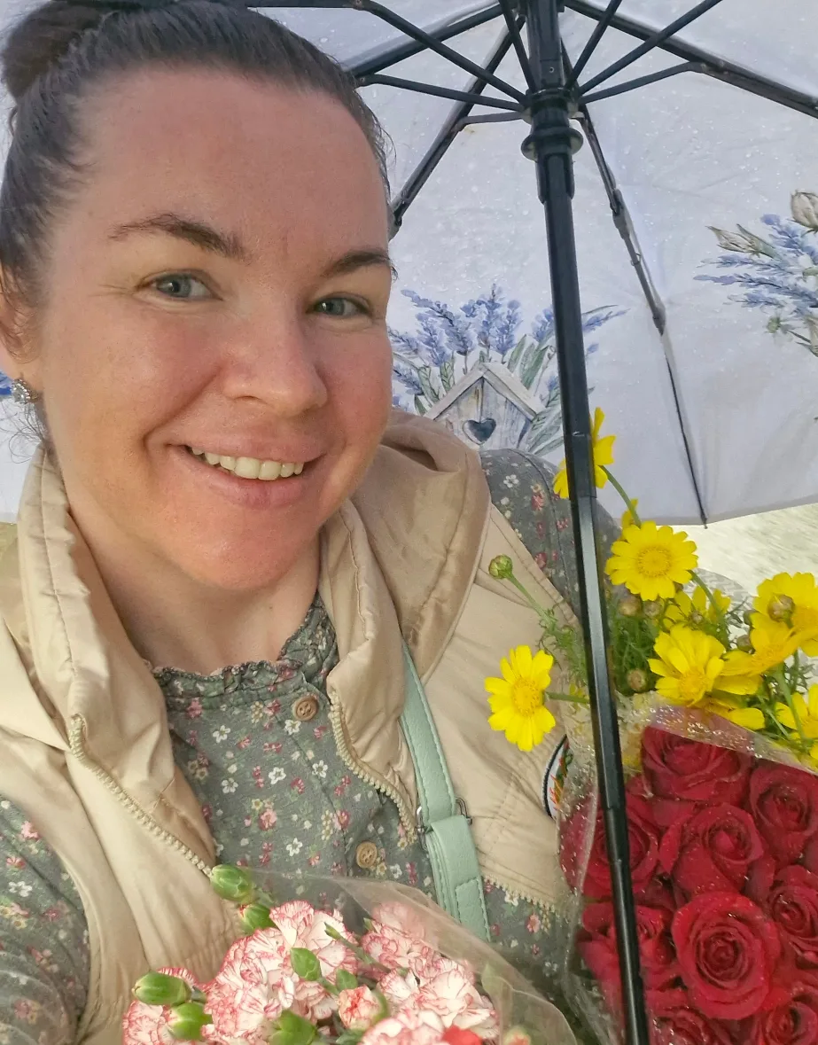 Вчера я ходила на массаж к мастеру, которая является владелицей салона красоты! Мы разг...