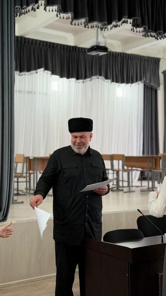 Вчера в МБОУ «СОШ1 с.Рошни-Чу им. А.Ш.Бексултанова» под руководством педагога-организатора по днв Ан