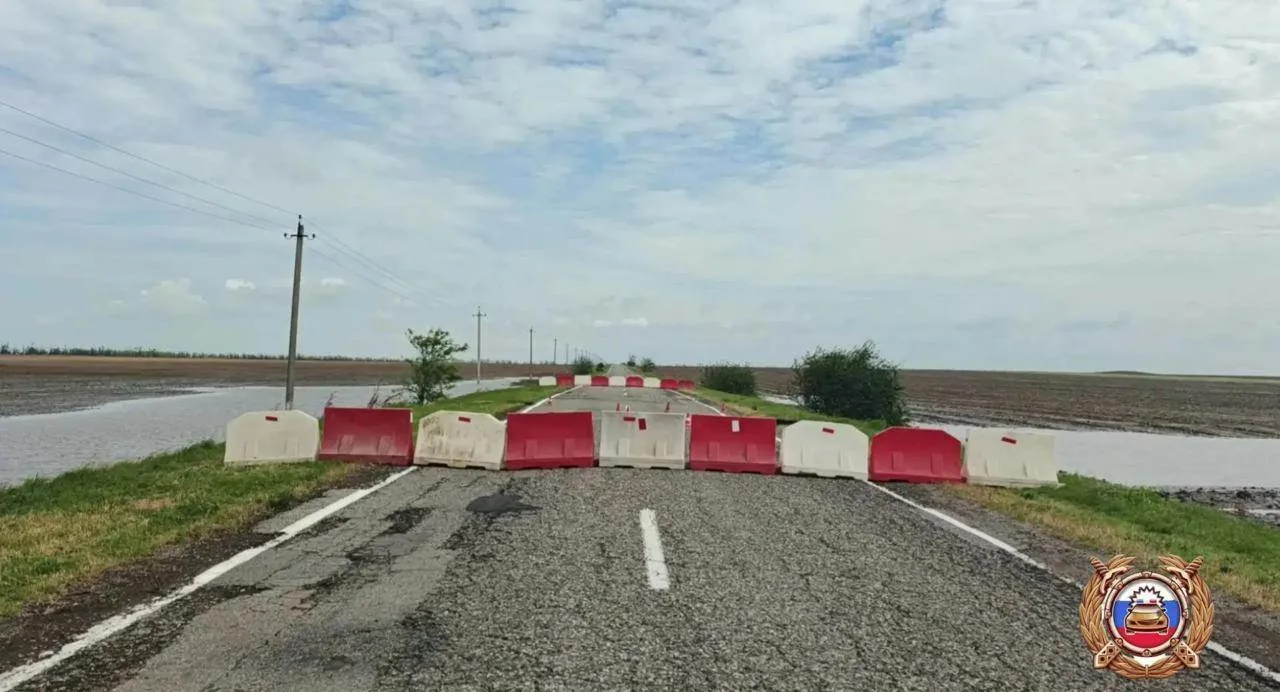 Трассу в Курском округе перекрыли из-за схода селей после ливней