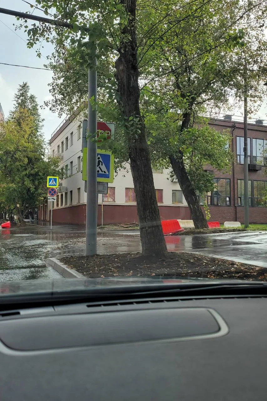 Сосед призывает водителей быть бдительными👇🏻