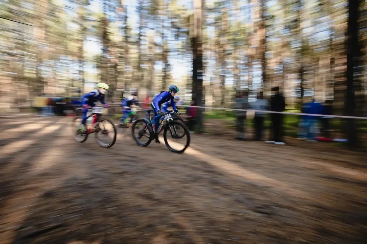 🚵‍♀️ Сестрорецк, «Дюны» и пять медалей - всё это кросс-кантри с выбыванием!