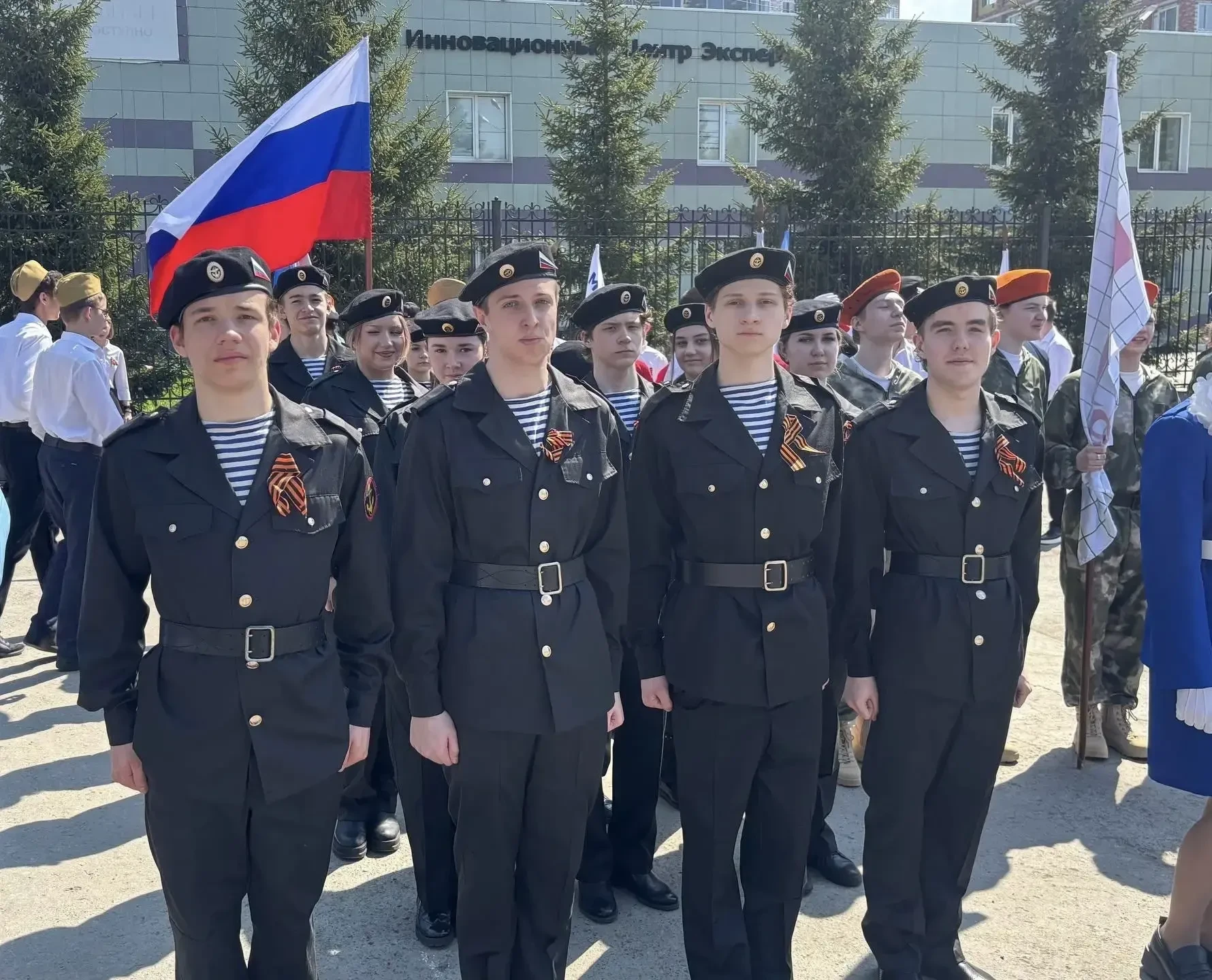 7 мая состоялся Торжественный митинг у памятника жителям поселка «Совхозный» павшим в боях за Родину