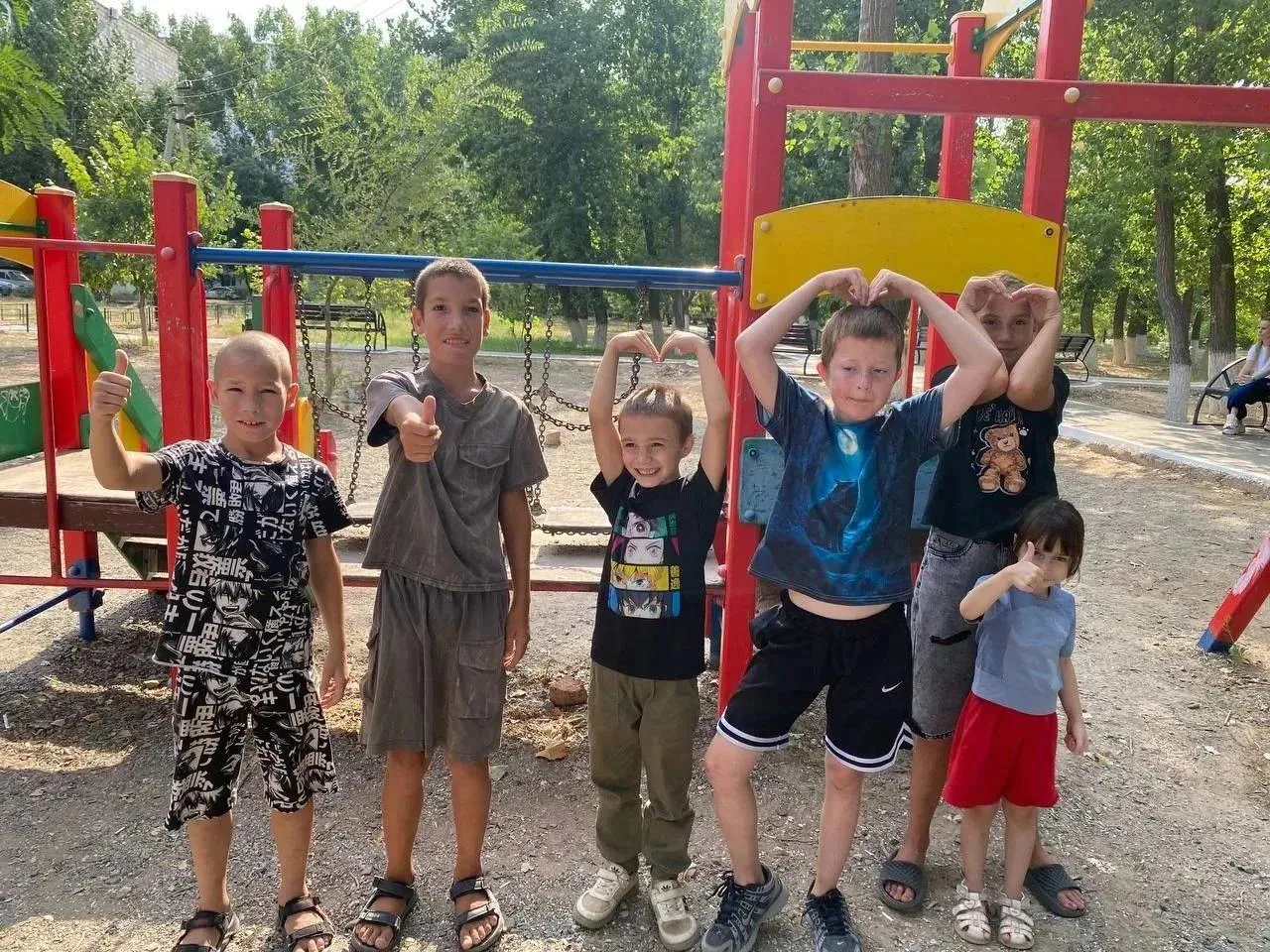 Наримановские подростки поддержали акцию „Человек идущий“