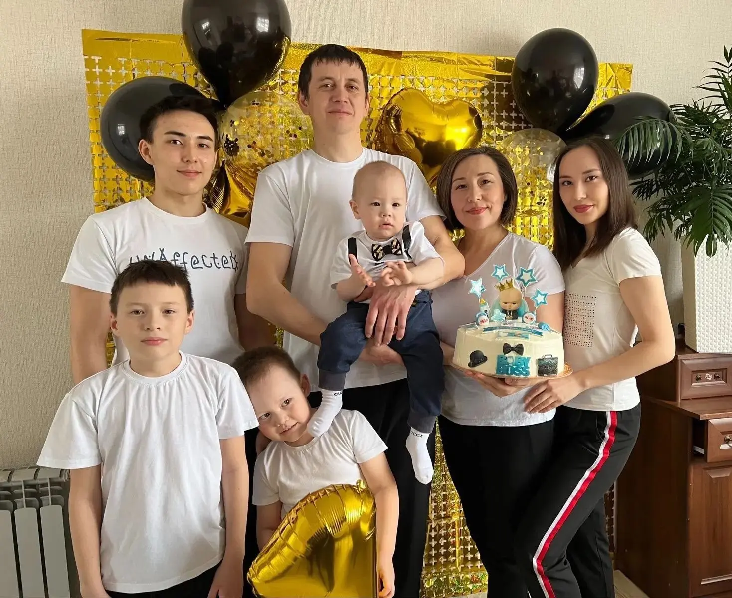 В нашем районе много замечательных семей, но сегодня хочется рассказать о большой, друж...
