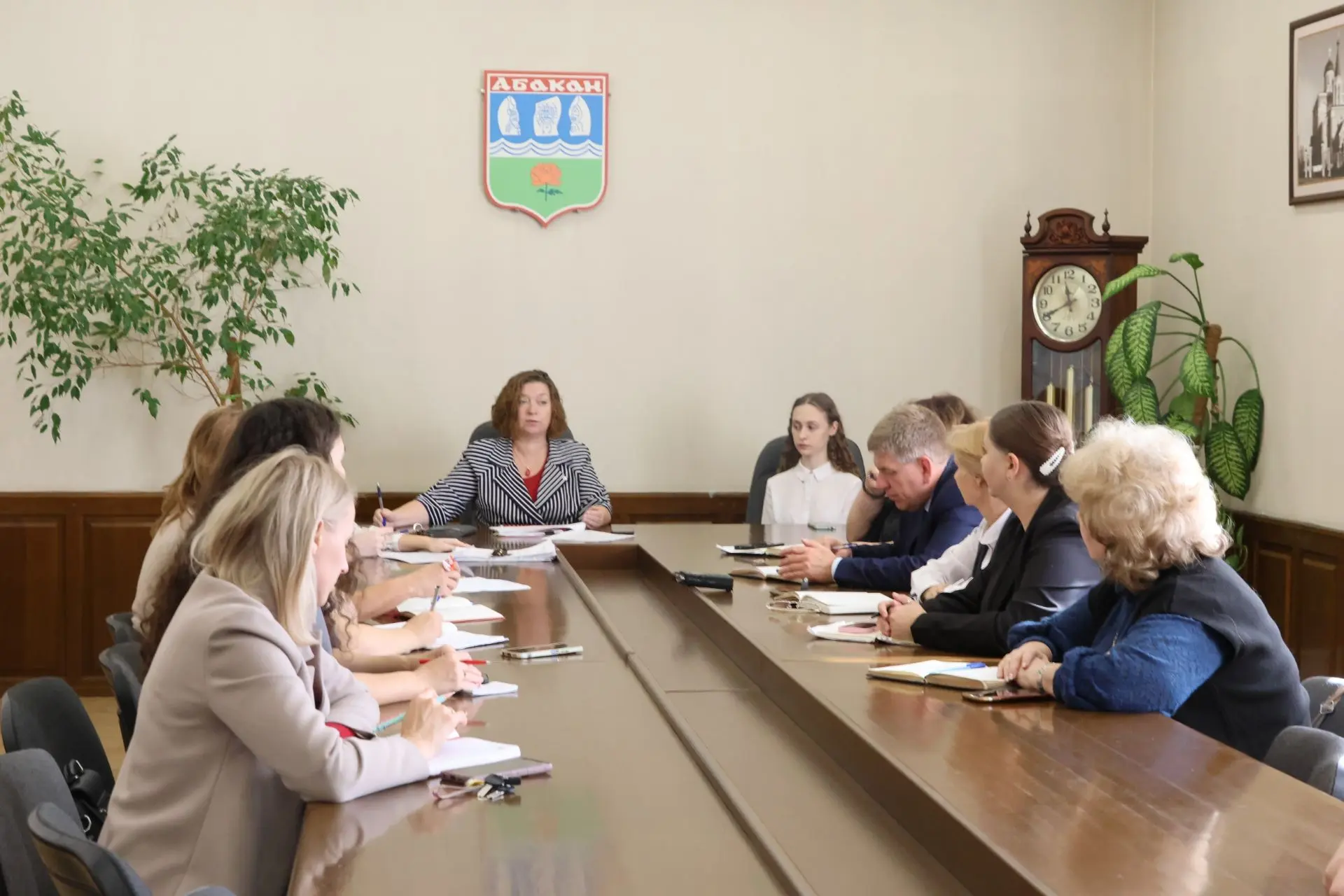 В Абакане вновь закипает работа над инициативными проектами. «Потолок» бюджетных расход...
