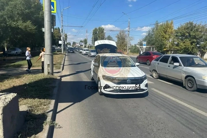 🚗 На Московском шоссе в Саратове иномарка сбила женщину