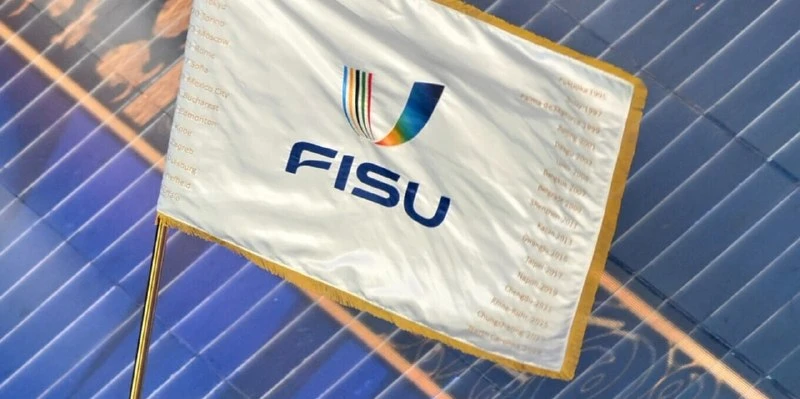 Международная федерация университетского спорта (FISU) допустила белорусов к участию в ...