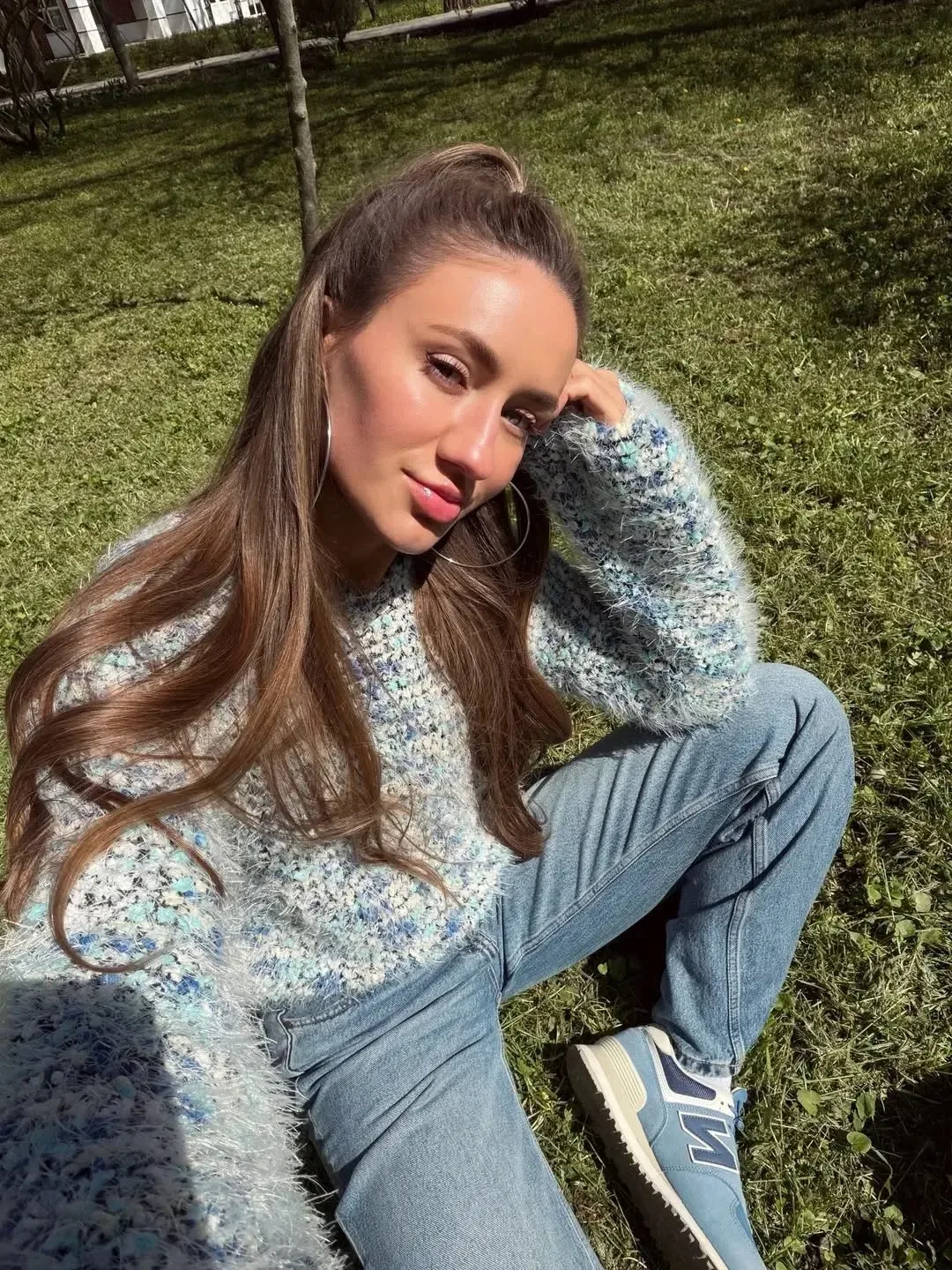 🍷 Sunshine 
Возраст: 25
Место: Калуга

О себе:
Ищу для начала знакомства, а далее уже отталкиваться