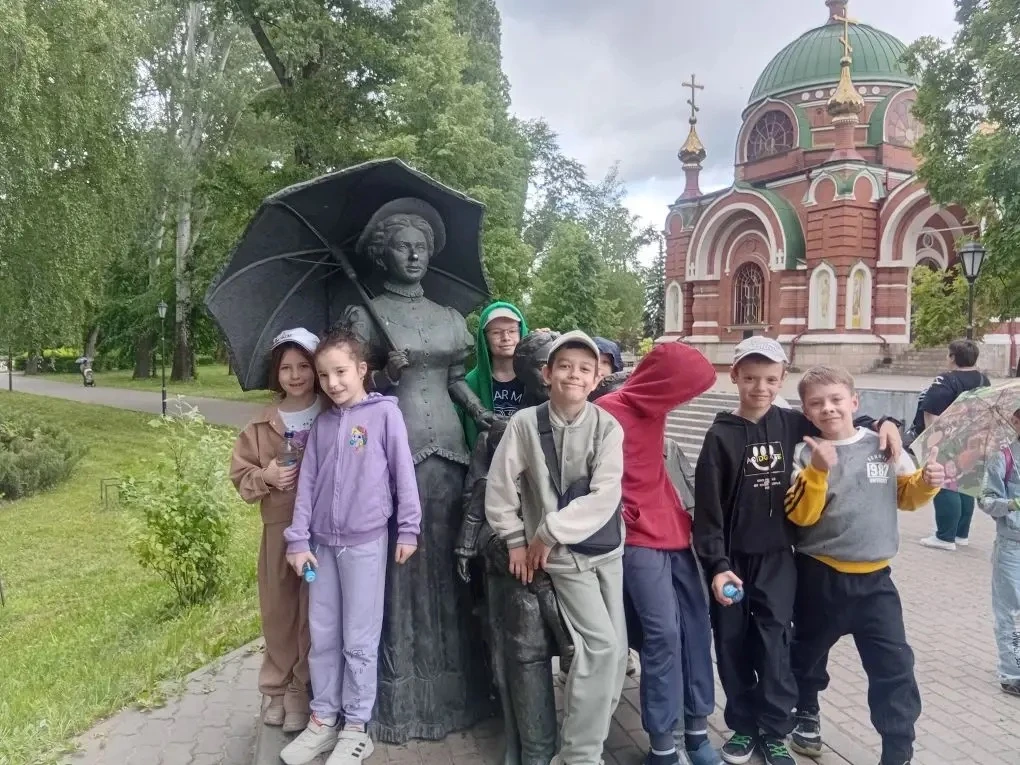 ☀️ Учащиеся 2 классов совершили экскурсию в Липецкий зоопарк. 

Посещение зоопарка — это не только у
