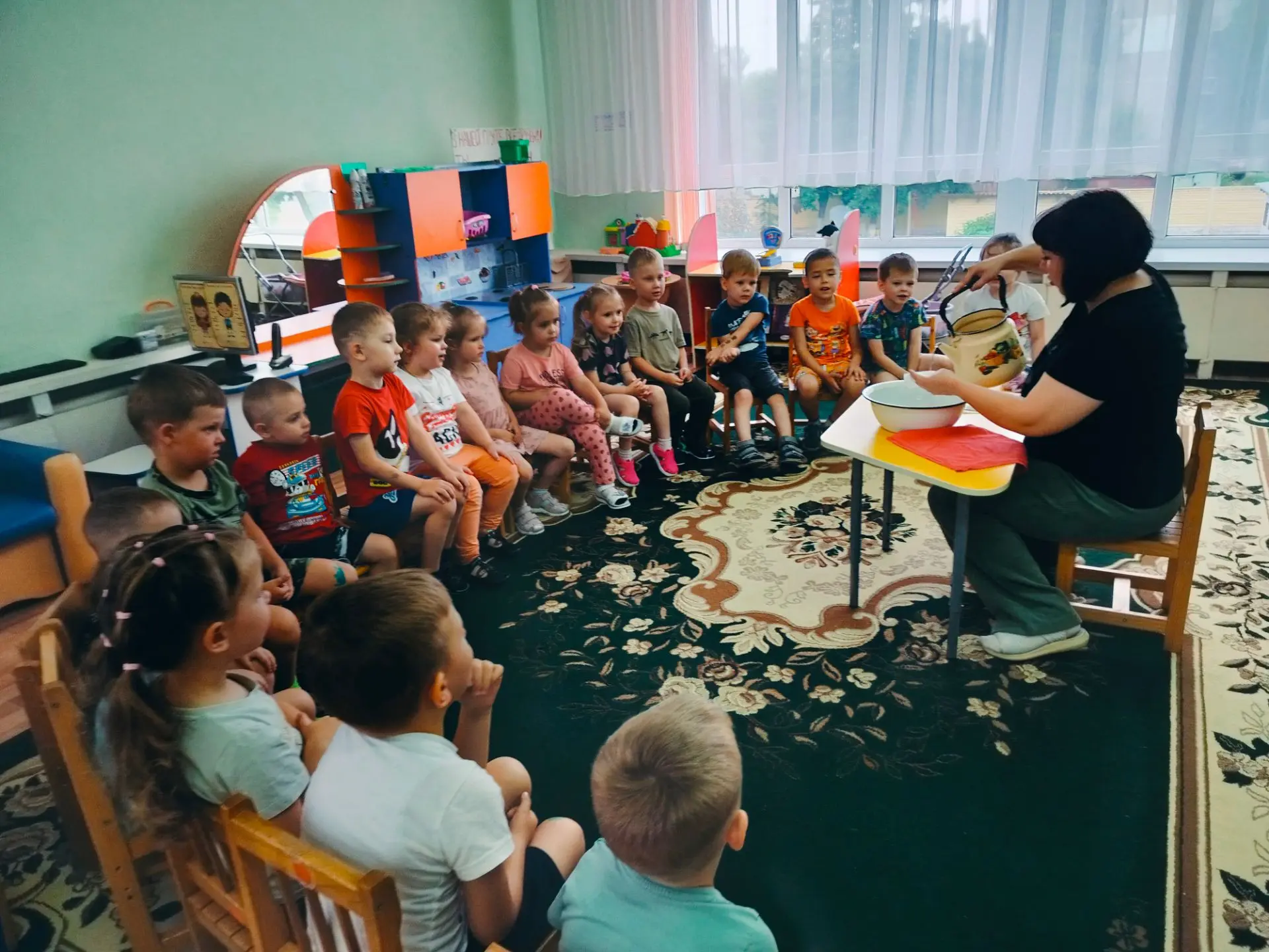 💦 Весело и увлекательно прошёл День капельки в нашем детском саду.
💦 С воспитанниками была проведе