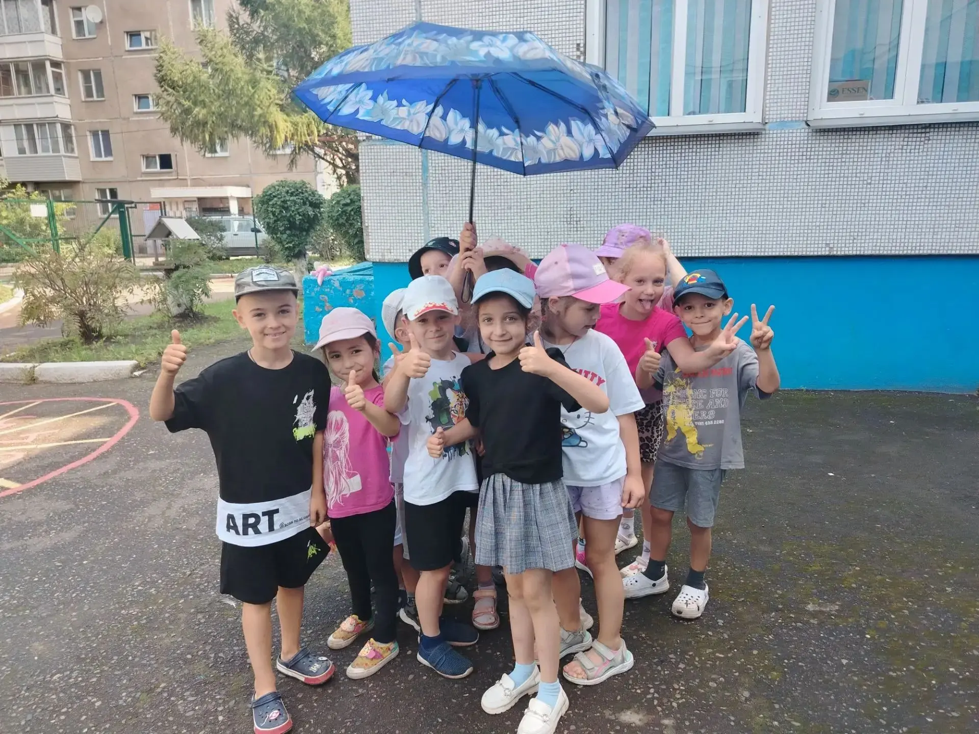6 августа группа  «Неунывайки» с  радостью отметила День грибного дождя! 🌧️🍄‍🟫