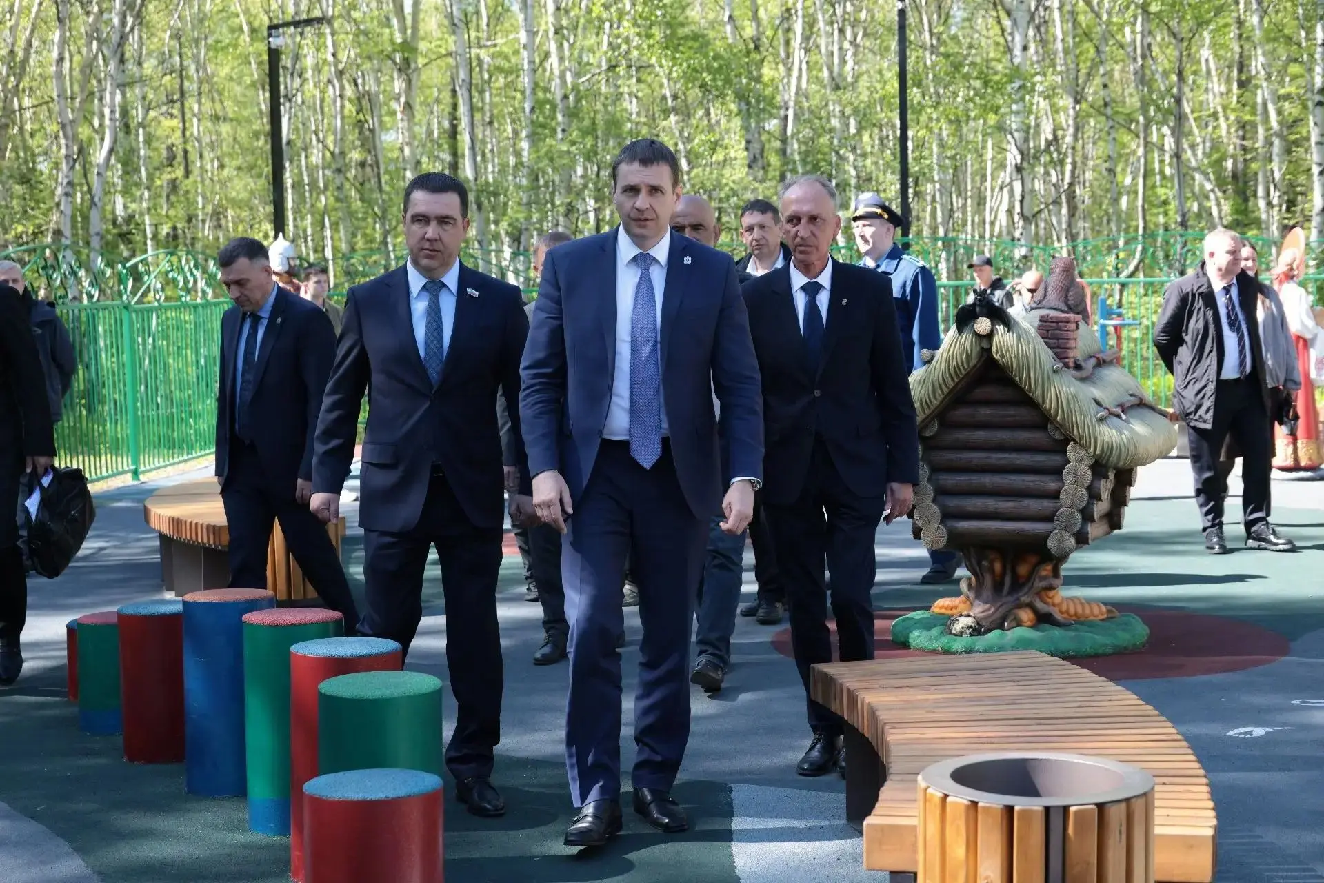 Проверил, как организована зона активного отдыха в парке «Зелёный мыс» в Советской Гава...