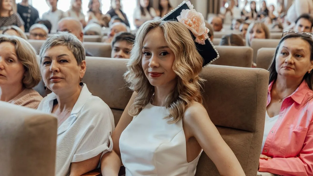 Вчера на факультете прошло торжественное вручение дипломов🧑‍🎓 Свои заветные дипломы б...