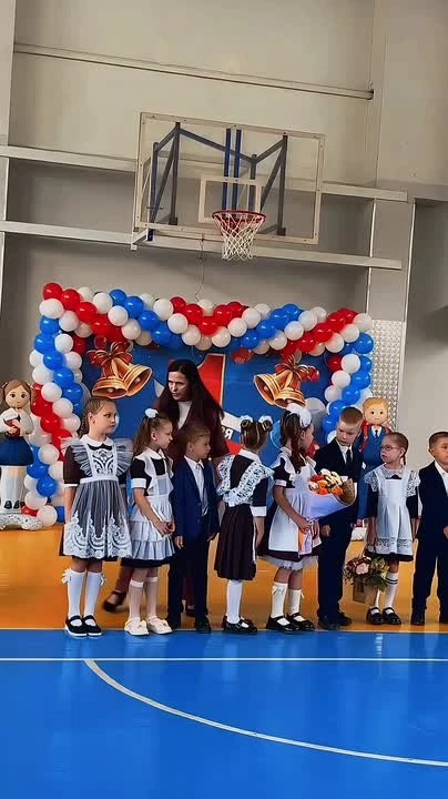 🔔В МОУ "СОШ № 6"прошла торжественная линейка, посвященная Дню знаний!