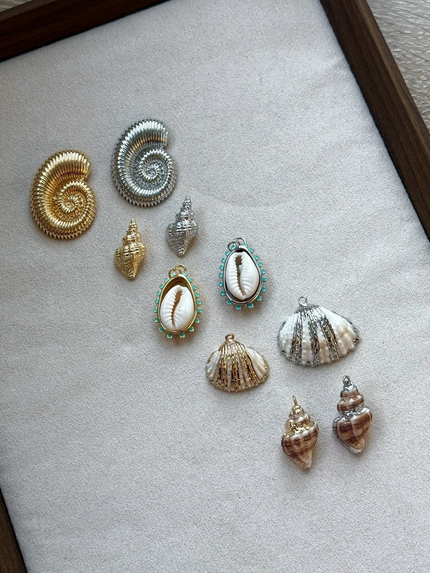 Подвески ракушки 🐚

Цена сверху вниз:
150₽
150₽
180₽
100₽
100₽

Пишите Мария Бусинка

#подвески_ага