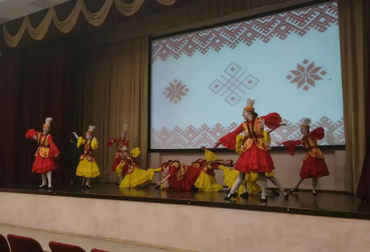 «Встреча культур – мост сердец» 24 апреля в школе № 645 Пушкинского района Санкт-Петербурга состоялс