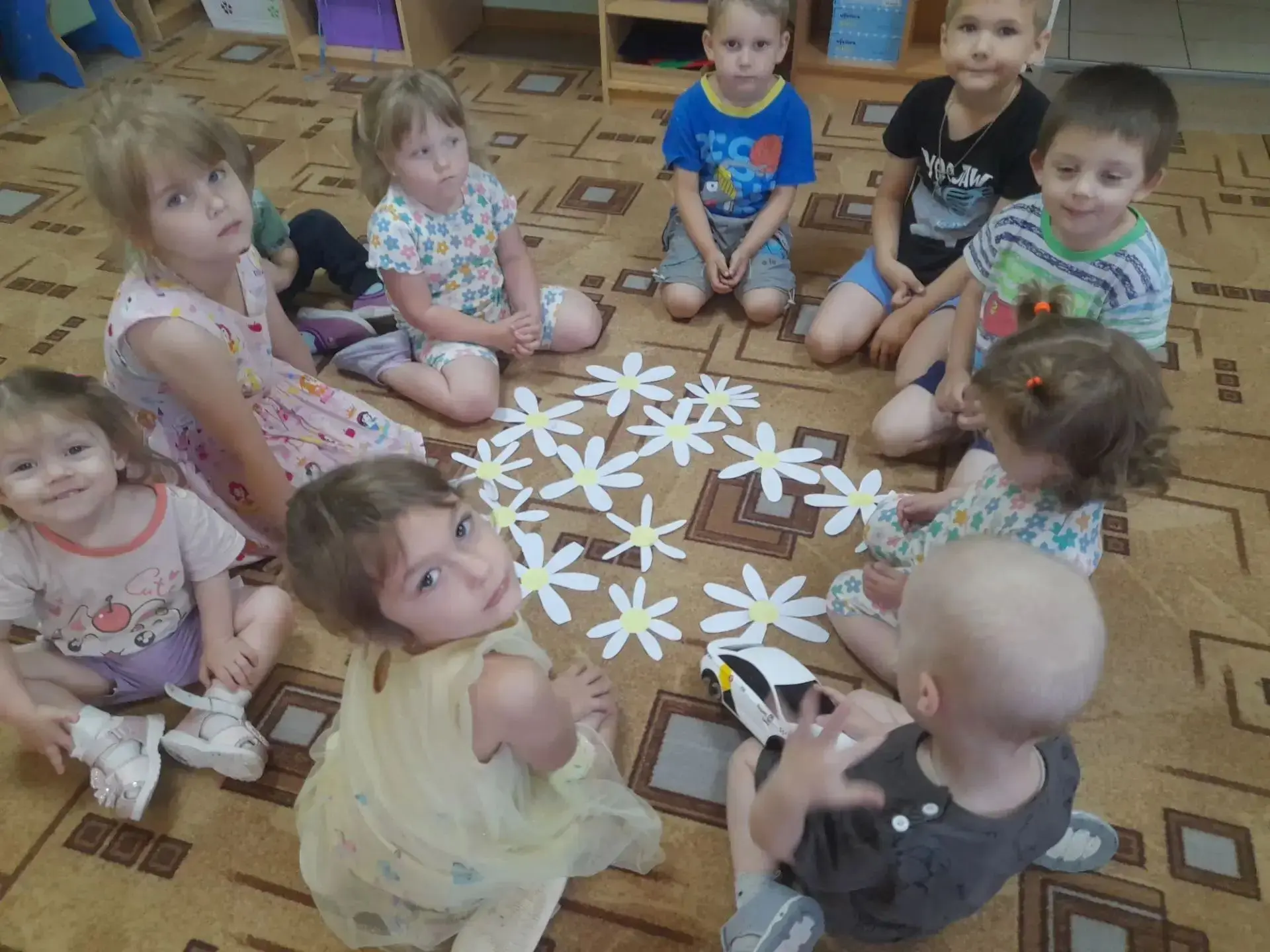 🎉 День семьи, любви и верности — праздник самых тёплых чувств! ❤️

8 июля мы отмечаем День семьи, л