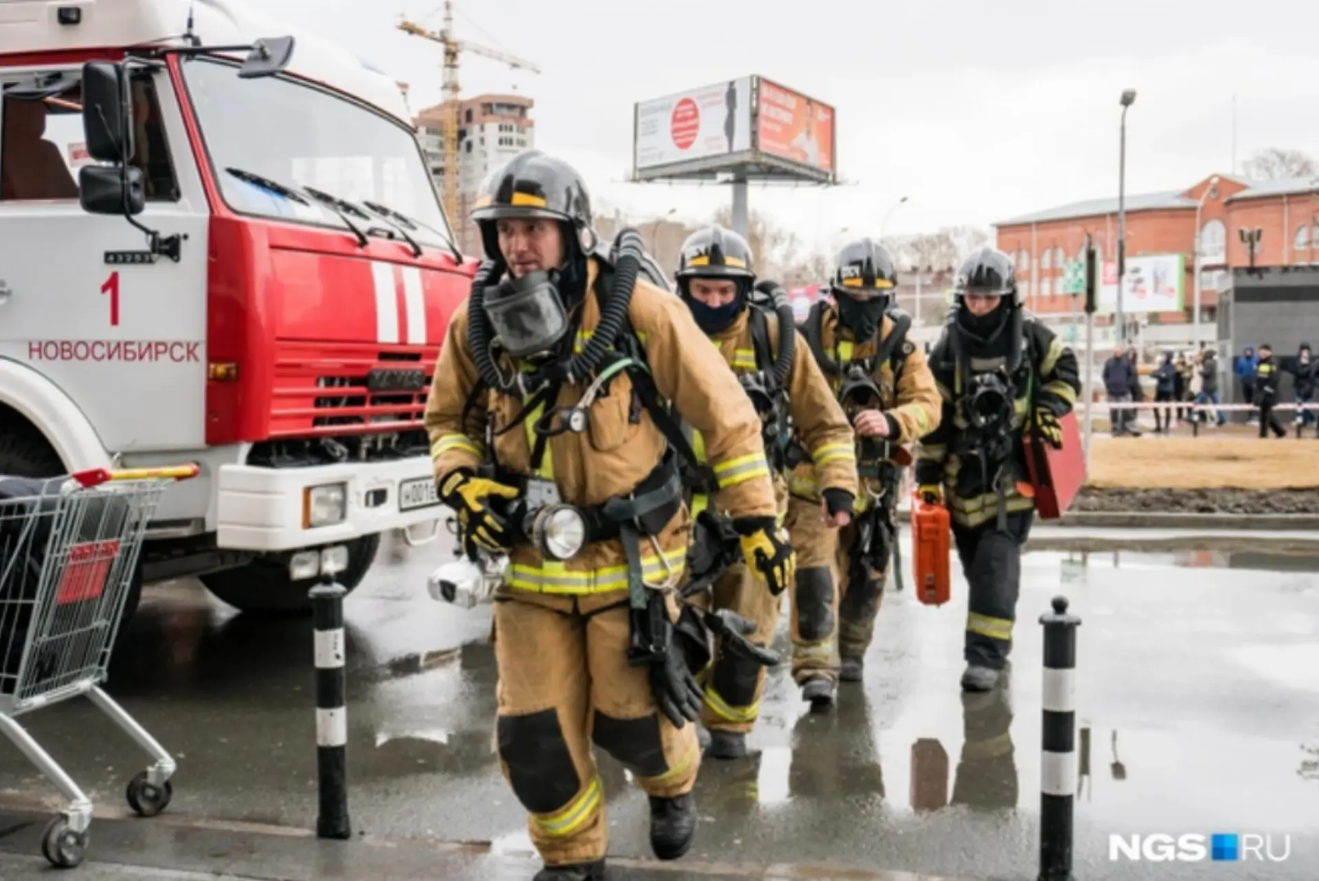 🚒 В пожарных силах России не хватает больше 203 тысяч человек

На конец 2025 года её численность со