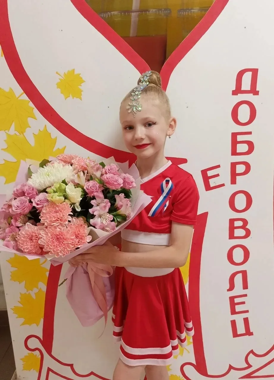 Ученица нашей гимназии: 
Елизавета М. 1а(М) воспитанница студии танца, чирлидинга и моделинга «Ника»