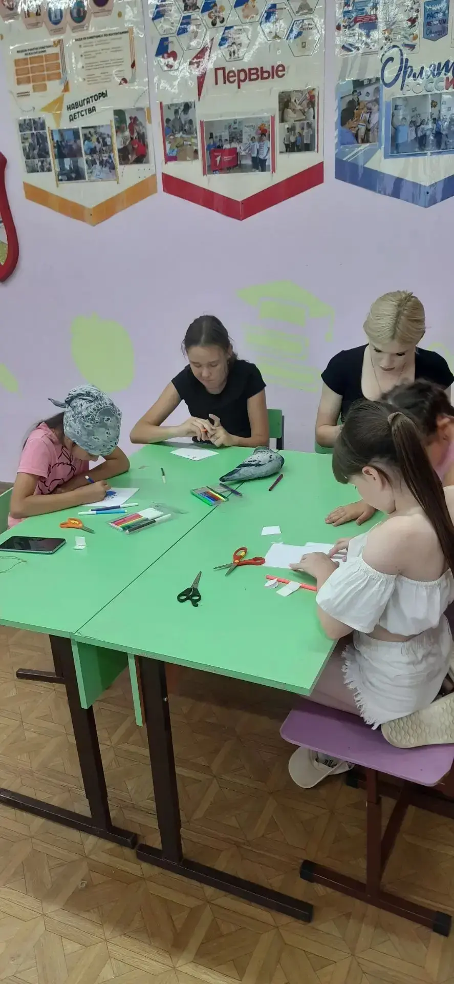 Летний отдых детей в ЛДП «Сказка» 15.06.2026.
Яркий день в летнем лагере, спорт и новые открытия! 🌞