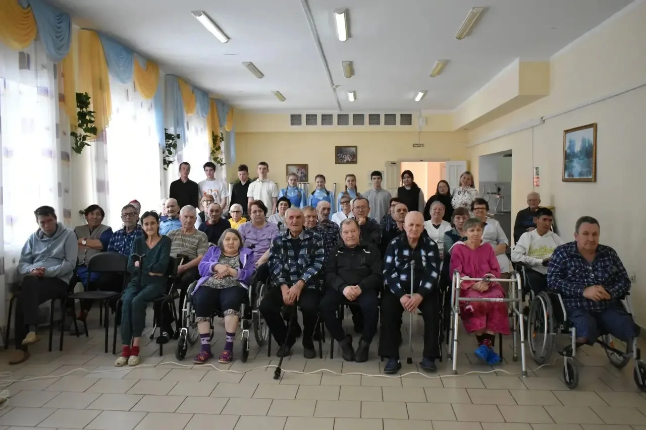 Праздничный концерт «Всё начинается с женщины».