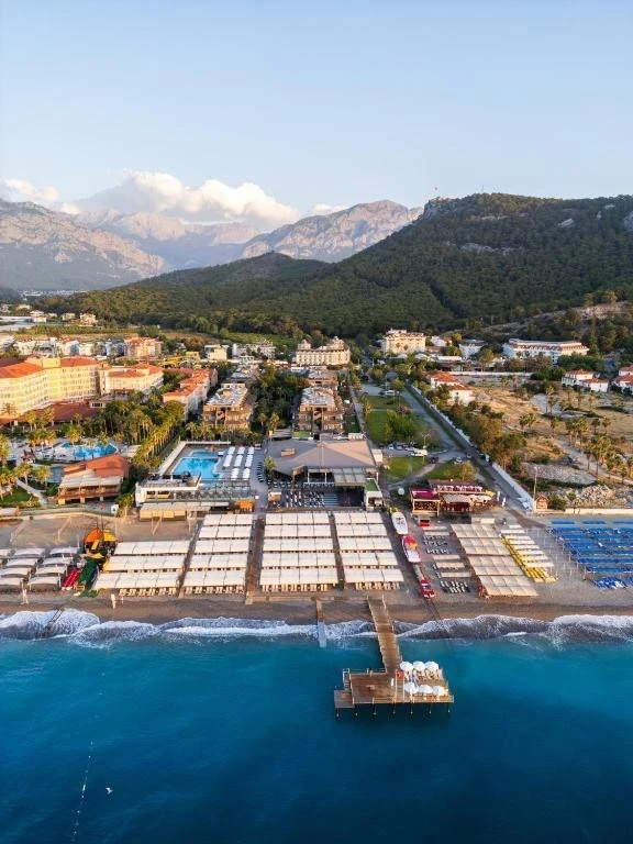 🏔 SAILORS BEACH CLUB 5⭐️ — там, где горы встречаются с морем 🌊🌴