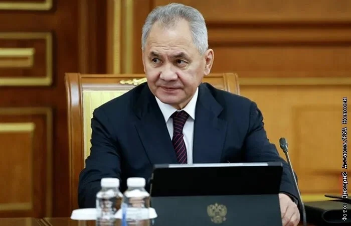 💳 Сергей Шойгу призвал активнее внедрять электронные удостоверения участников СВО.  Секретарь Совета