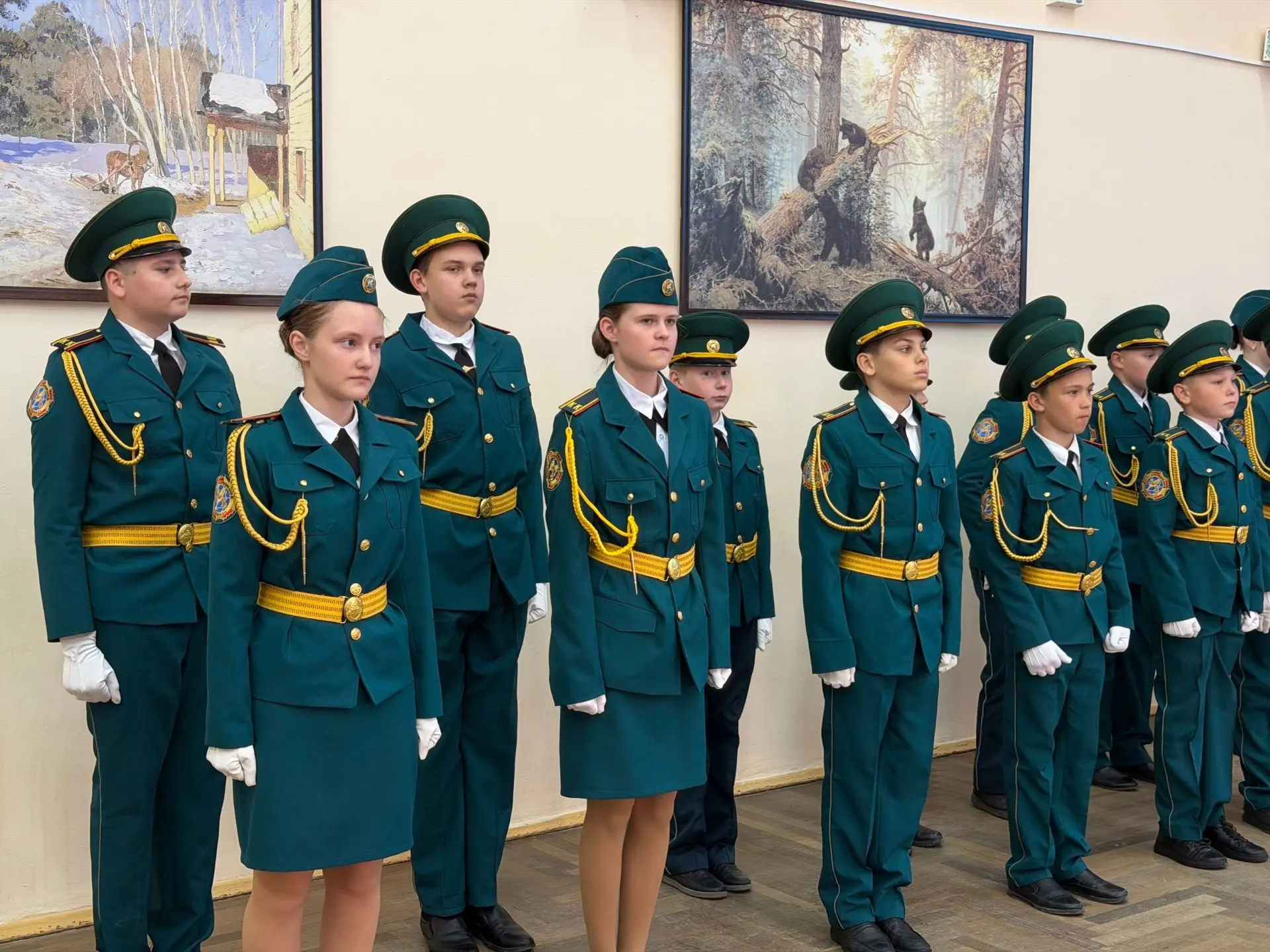 В стенах нашей школы прошла торжественная церемония, посвященная награждению кадет. Это событие стал
