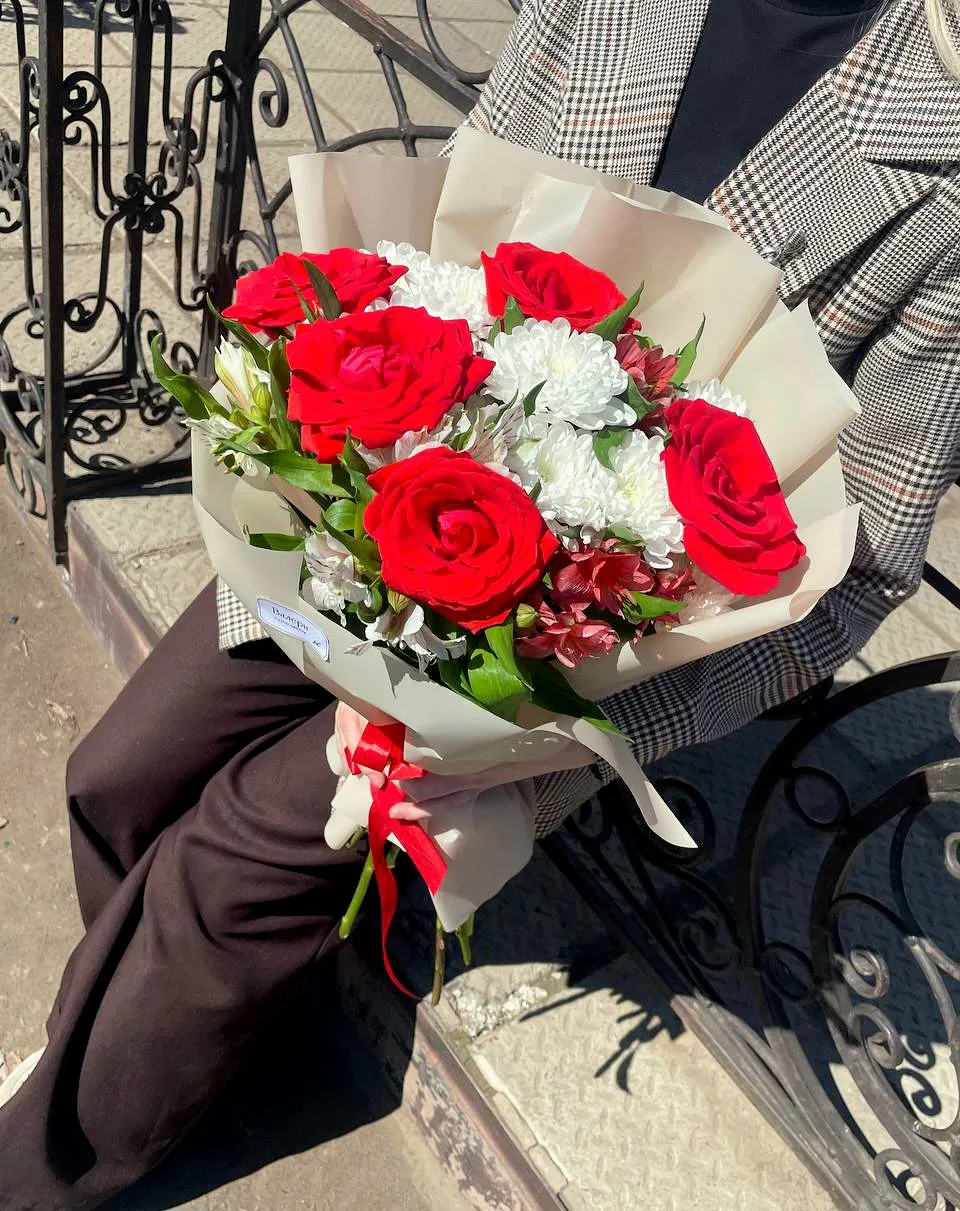 Букет красных роз "Нина"🌹
