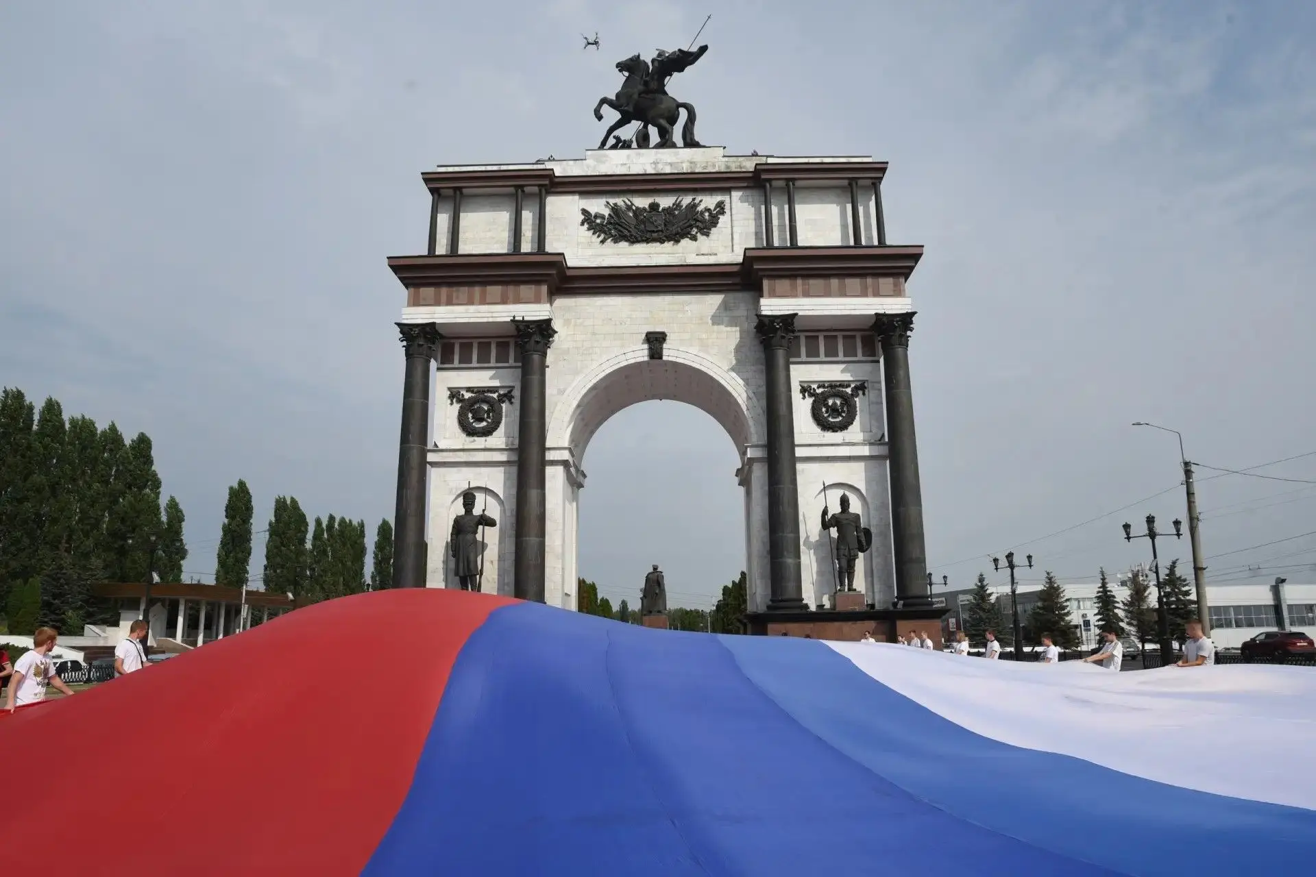 🇷🇺 С Днем Государственного флага России!
