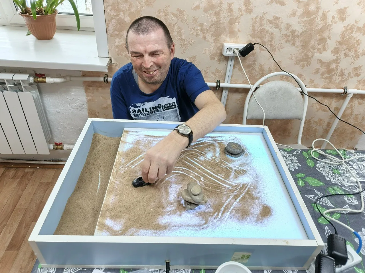 📍Песочная терапия — это метод психологической работы, основанный на творчестве. Челове...
