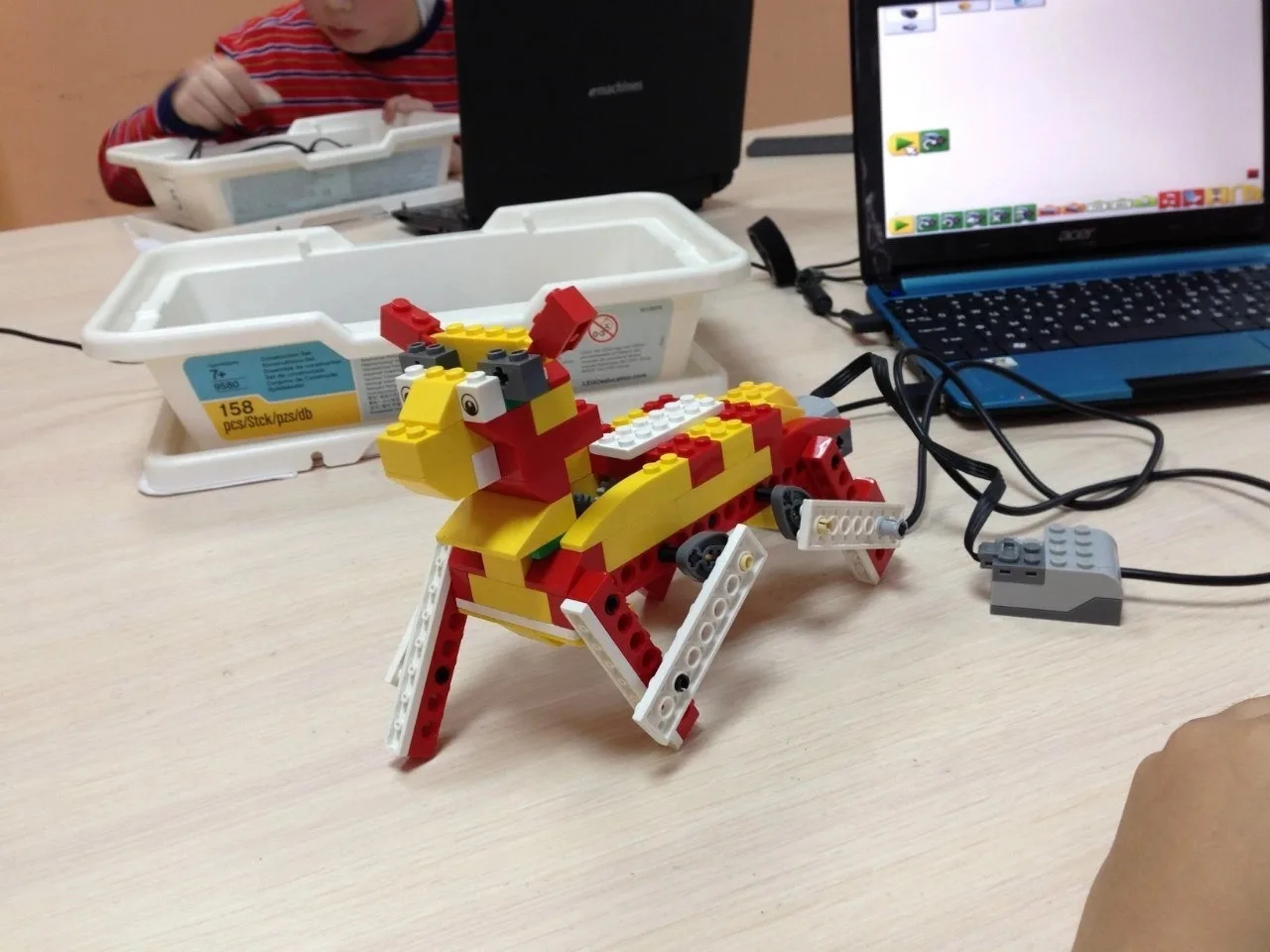 🤖 Ребёнок любит LEGO и мечтает собрать настоящего робота?