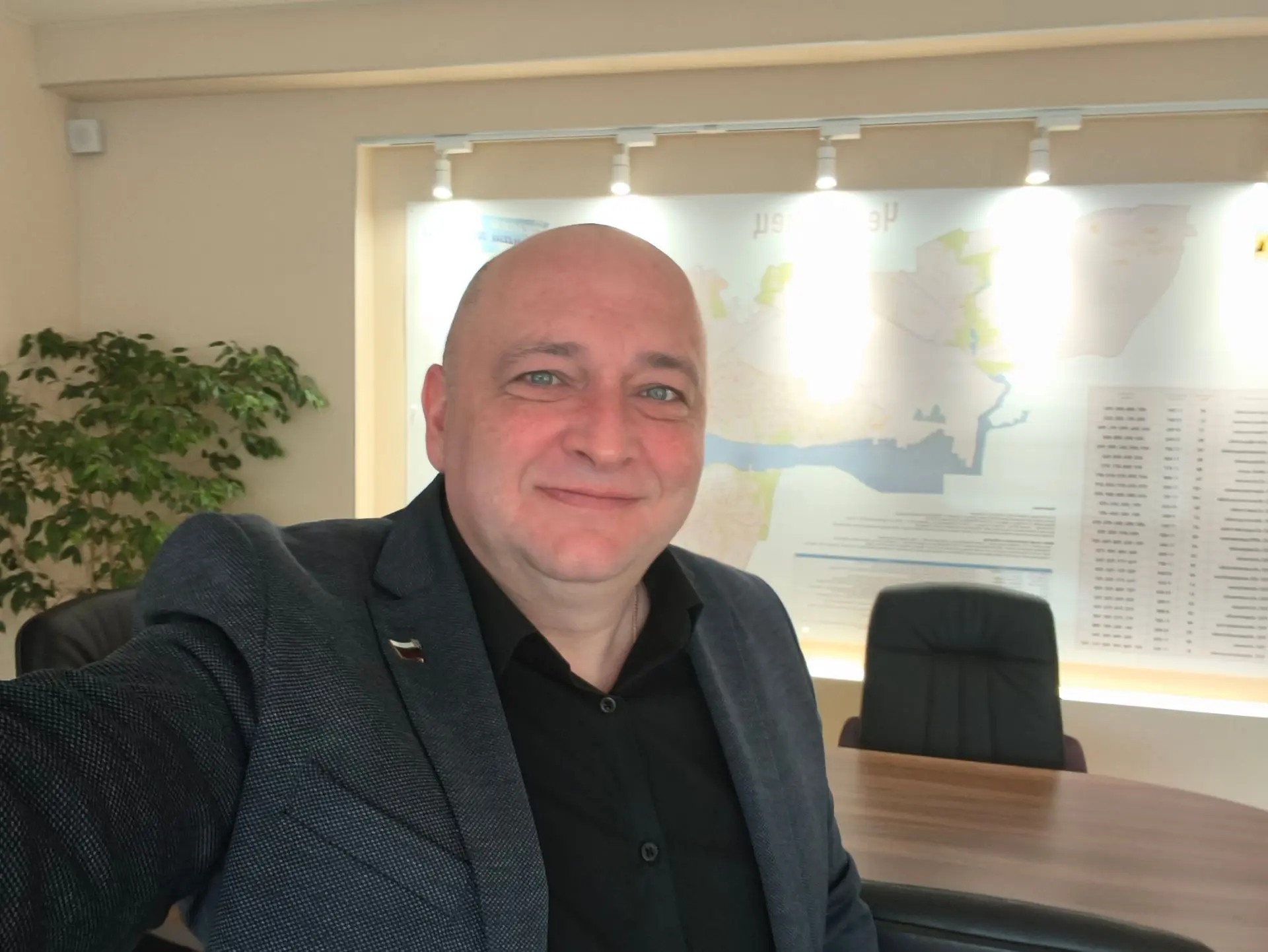 Бодрого дня, друзья! Пусть всё сегодня складывается легко! 💪🤝