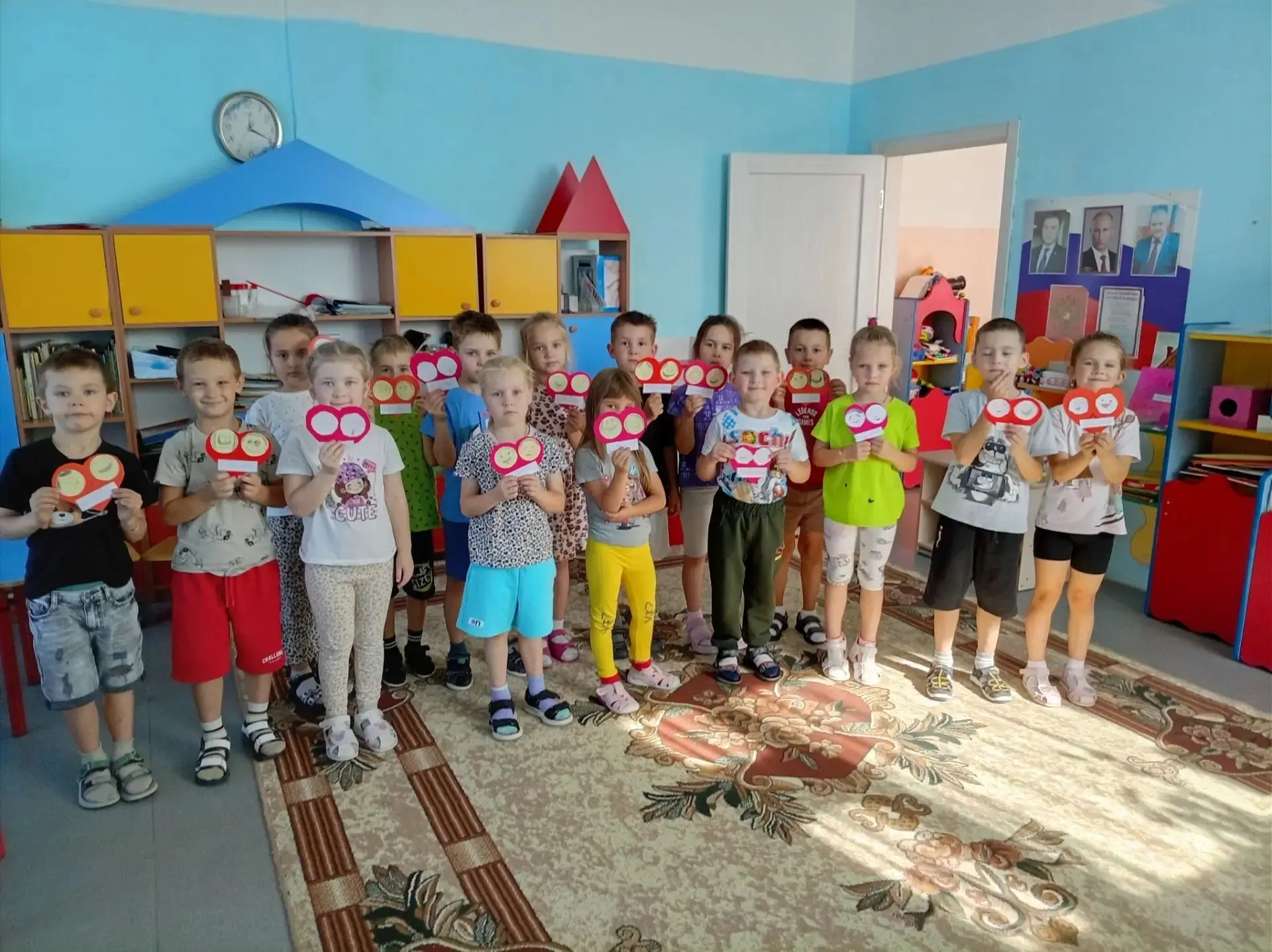 В день пожилого человека, в рамках реализации федерального проекта "Добрые игры " воспи...