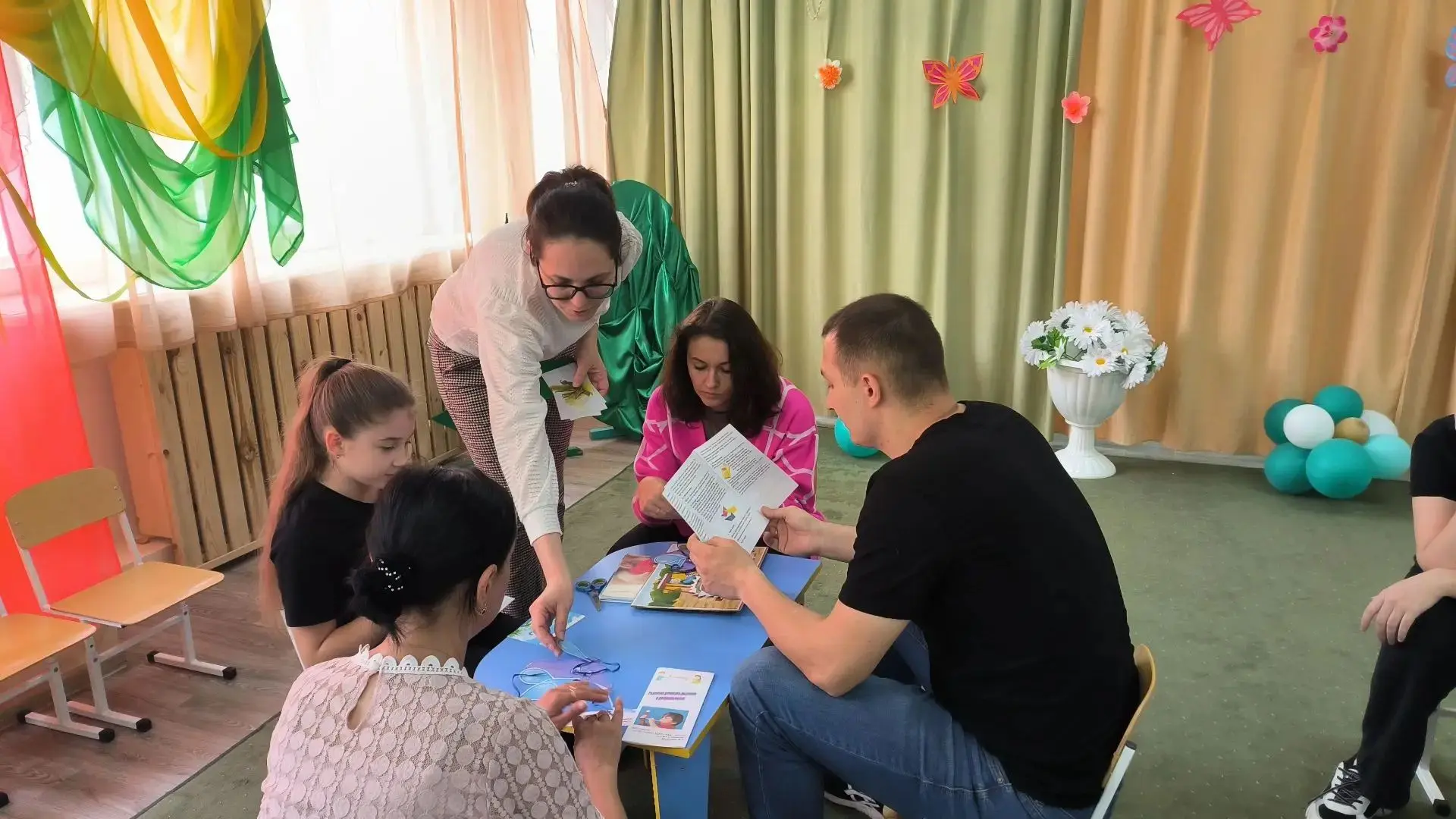Мастер-класс для родителей "Развивающие пособия своими руками"
Цель: развитие компетенции родителей 