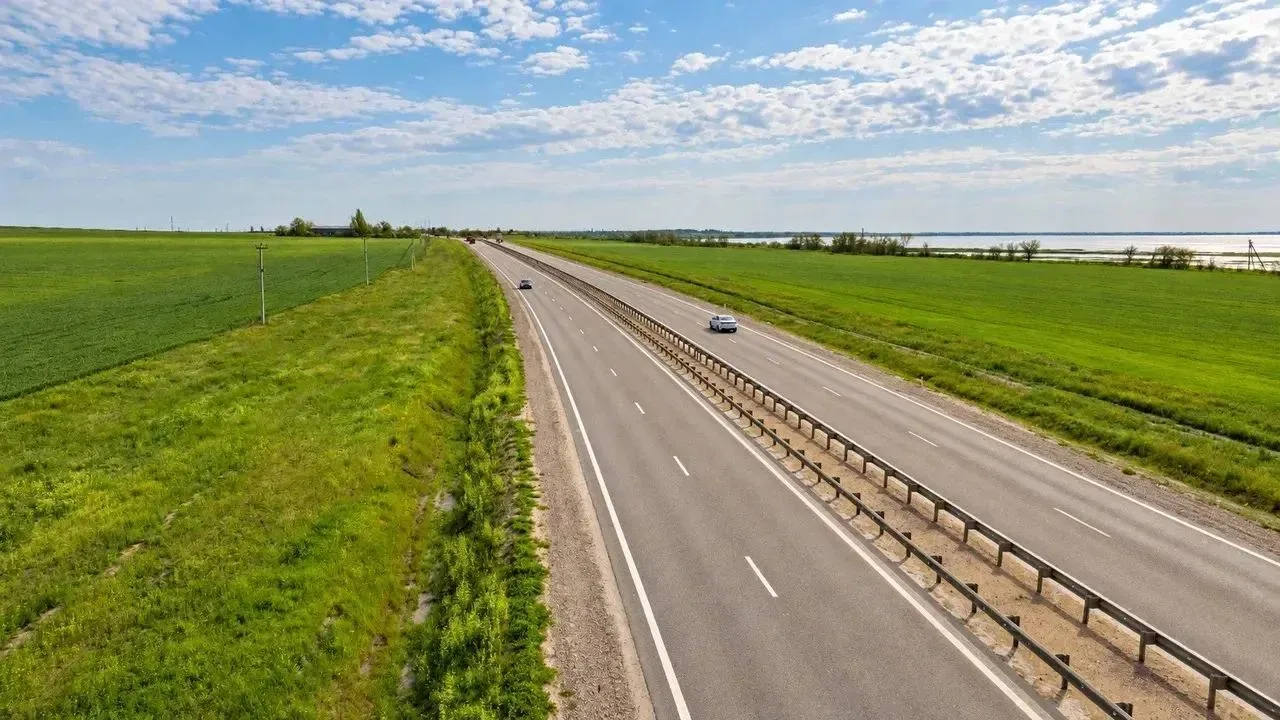 🛣️ Современная дорожная сеть – прочный фундамент динамичного развития Донбасса и Новор...