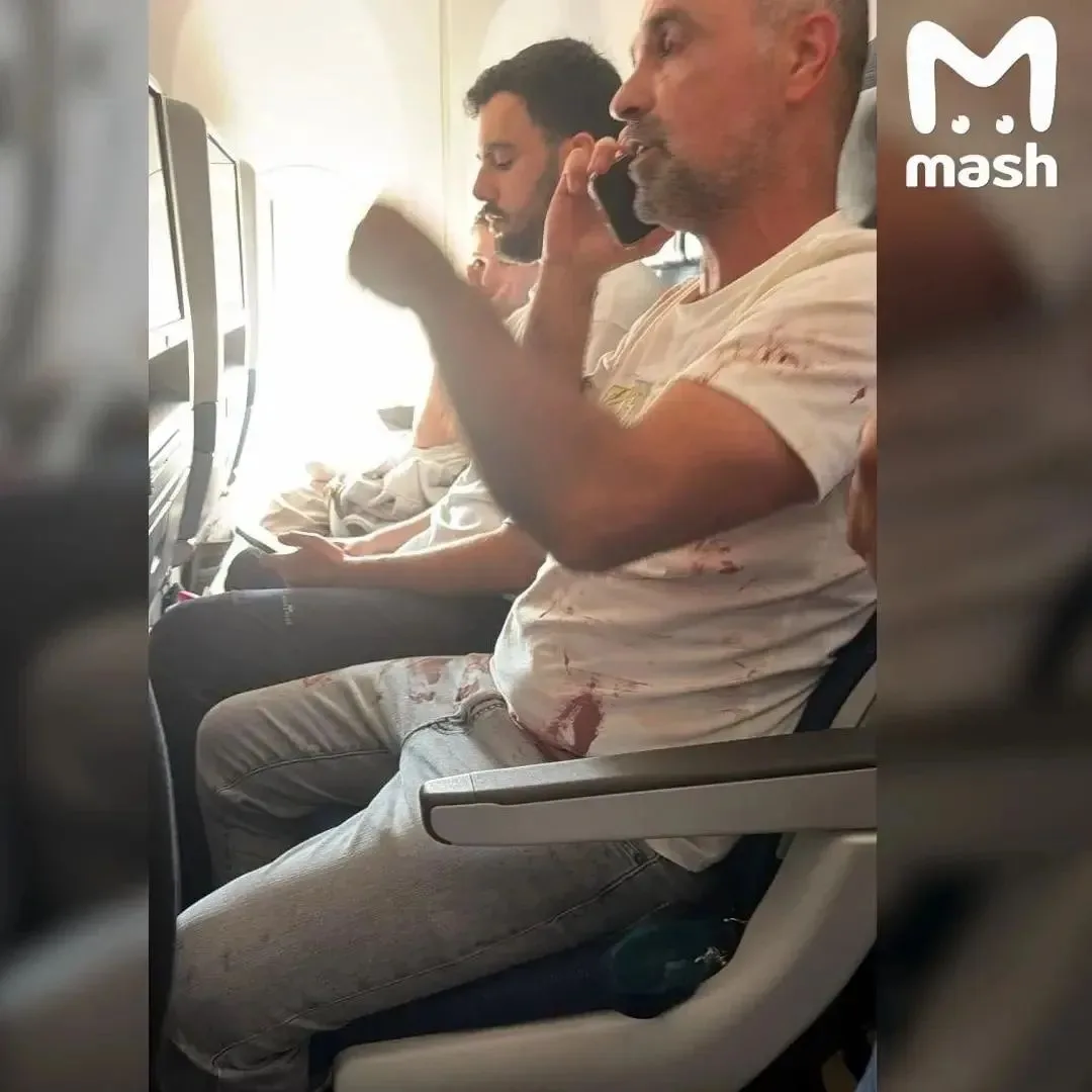 ❗️Украинский пилот напал на русского на рейсе Дубай — Тель-Авив.